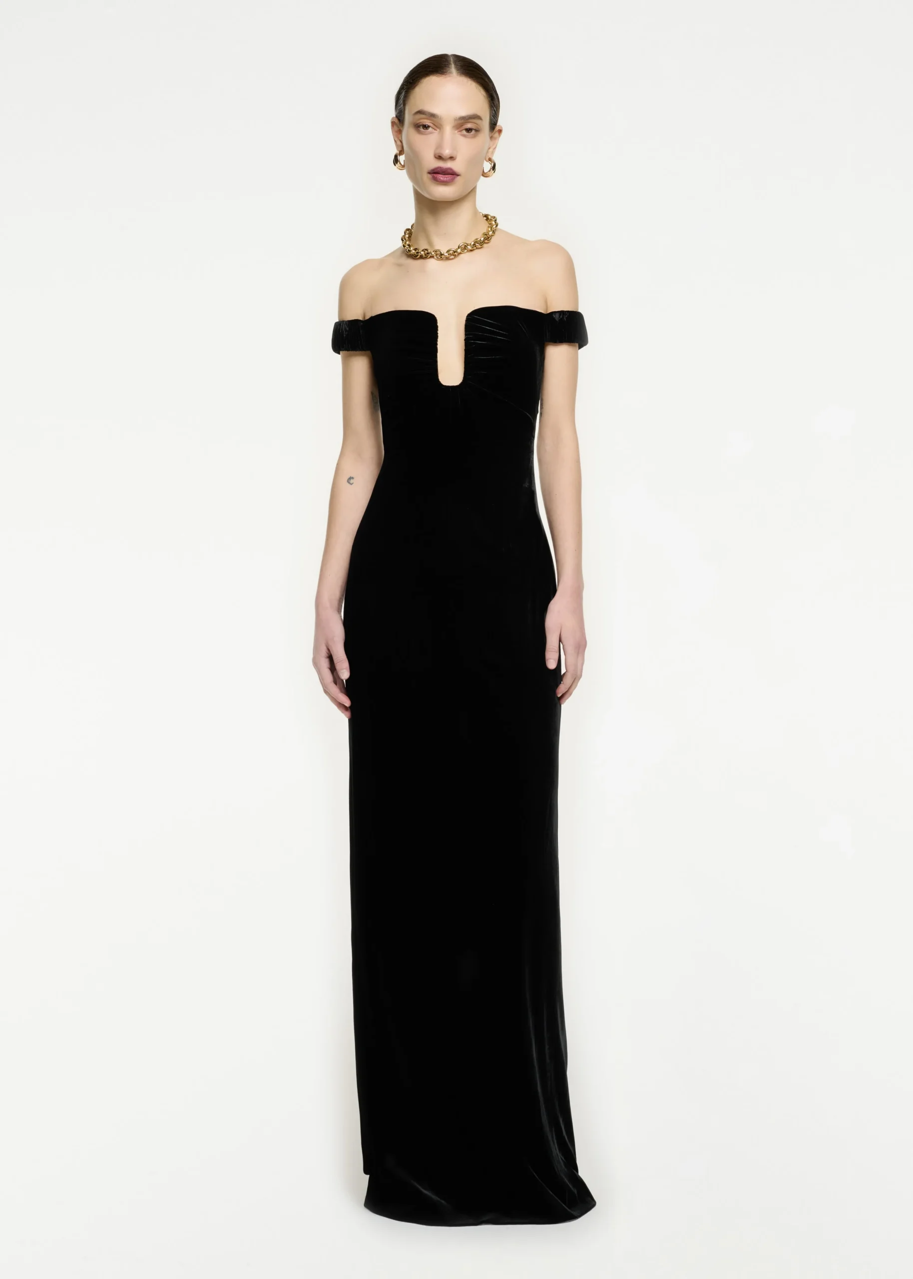 Ready To Wear|Ready To Wear Roland Mouret Off The Shoulder Velvet Maxi Dress Black