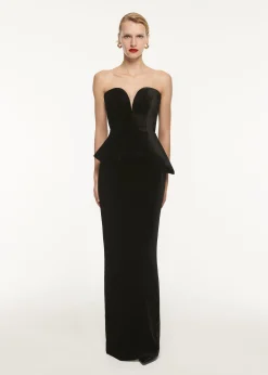 Ready To Wear|Ready To Wear Roland Mouret Strapless Velvet Peplum Gown